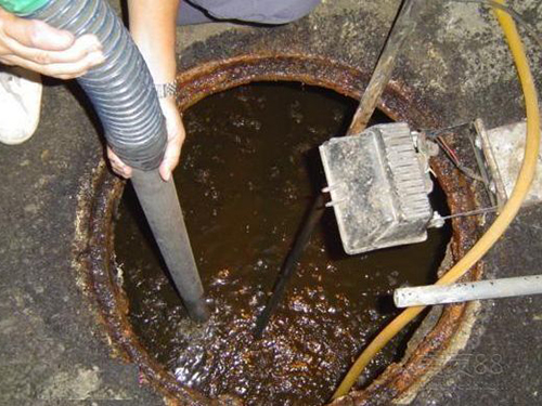 东至隔油池清理